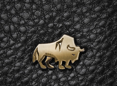 bison leather wallet interior card slots