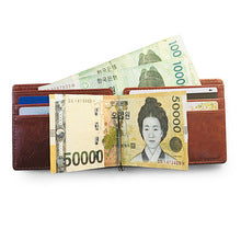 mens short wallet interior card slots