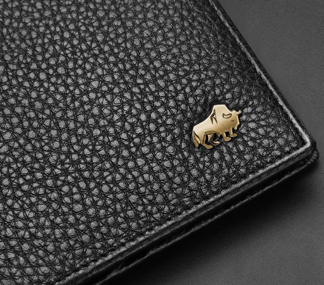 bison leather wallet interior card slots